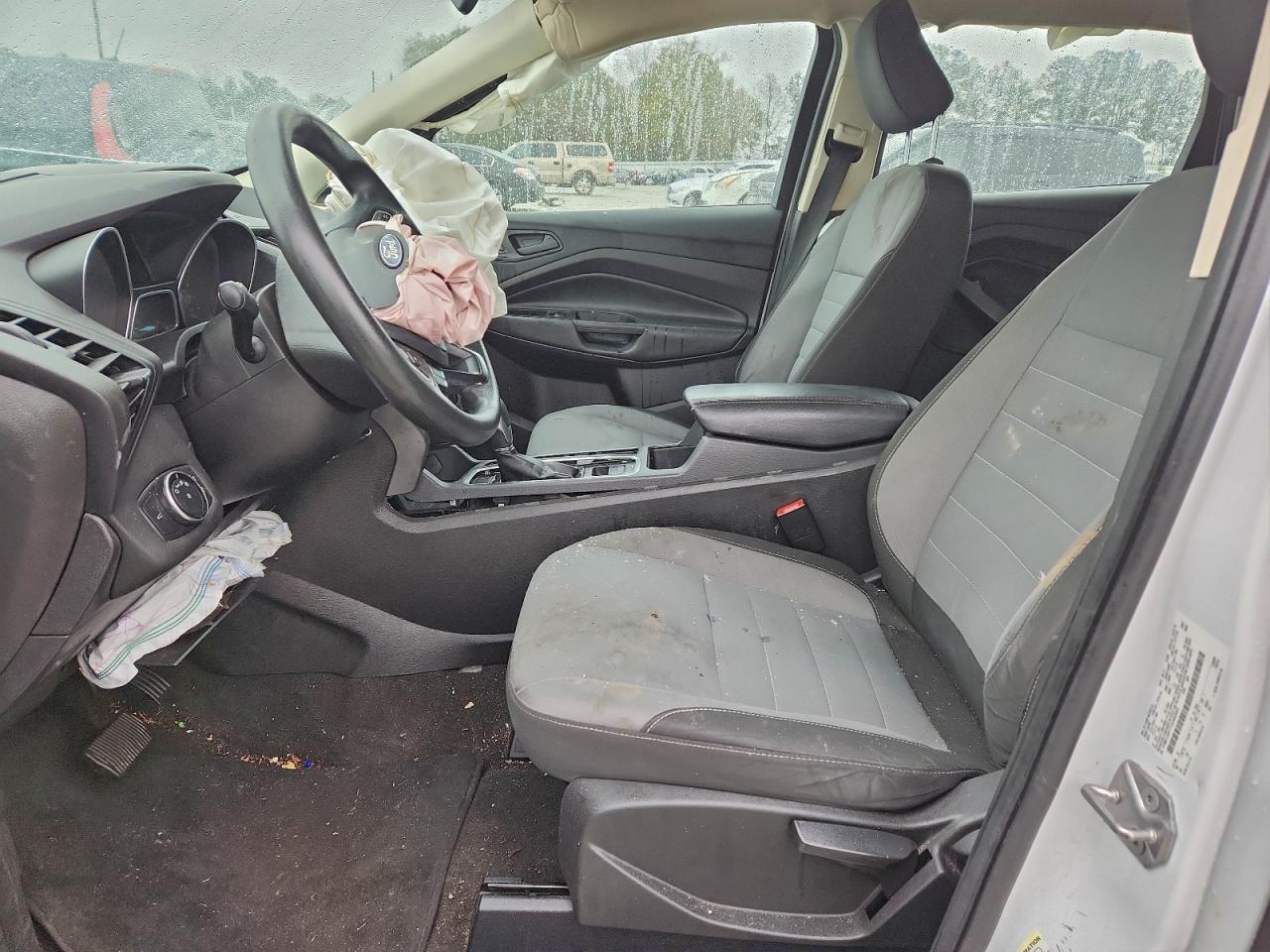 2018 Ford Escape S - Image 7