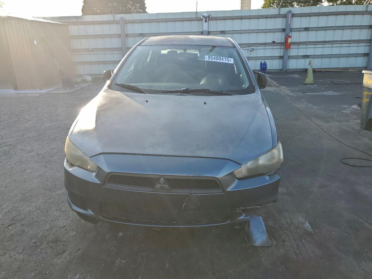 2010 Mitsubishi Lancer De - Фото 5