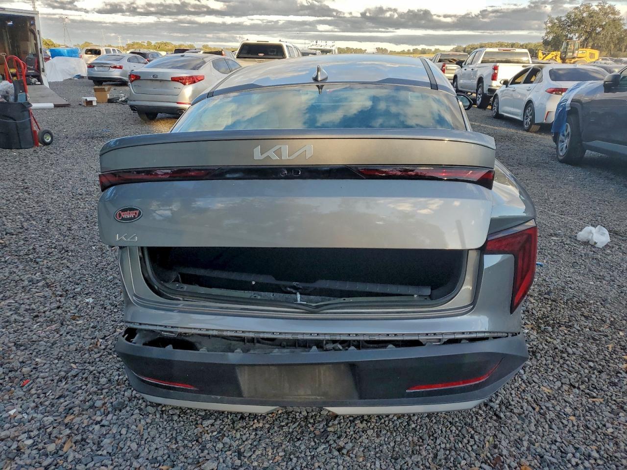 2025 Kia K4 Ex - Фото 6