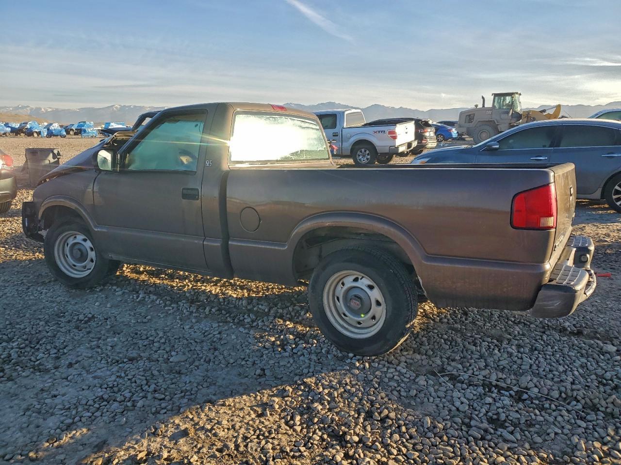 2000 GMC Sonoma - Фото 2