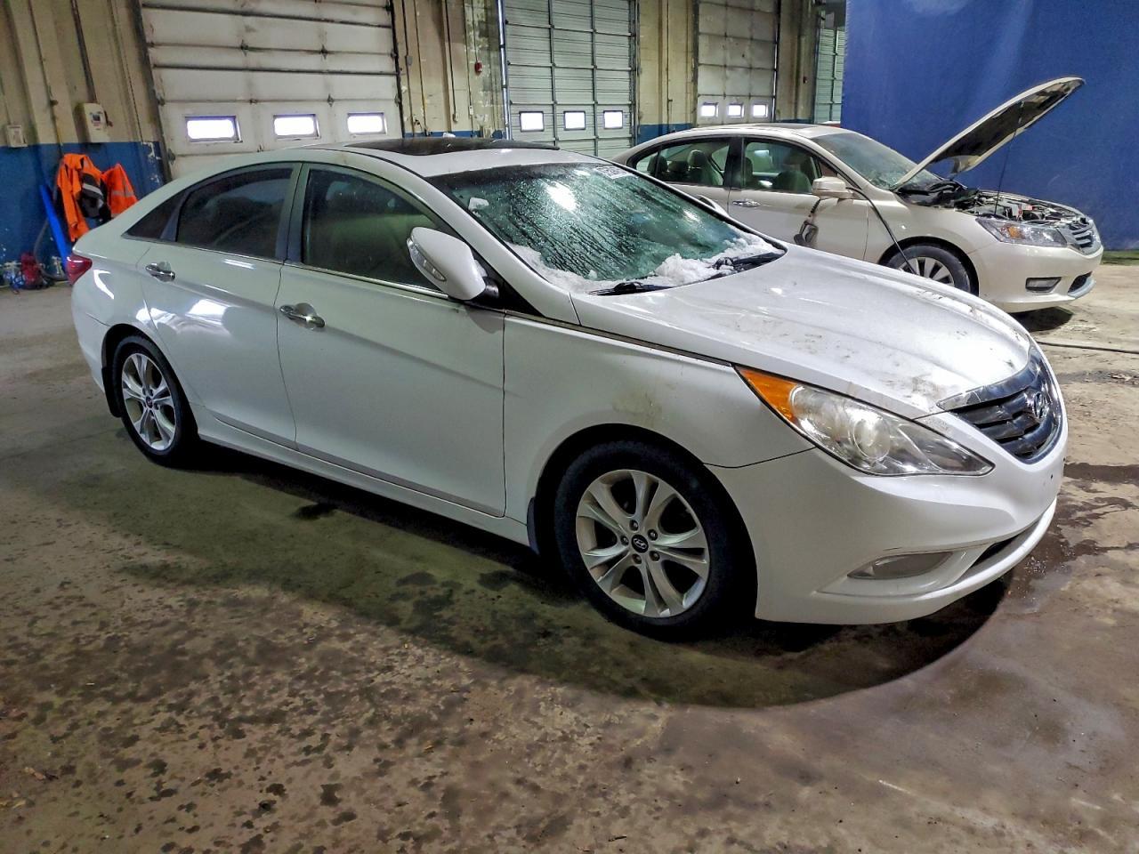 2013 Hyundai Sonata Se - Image 4