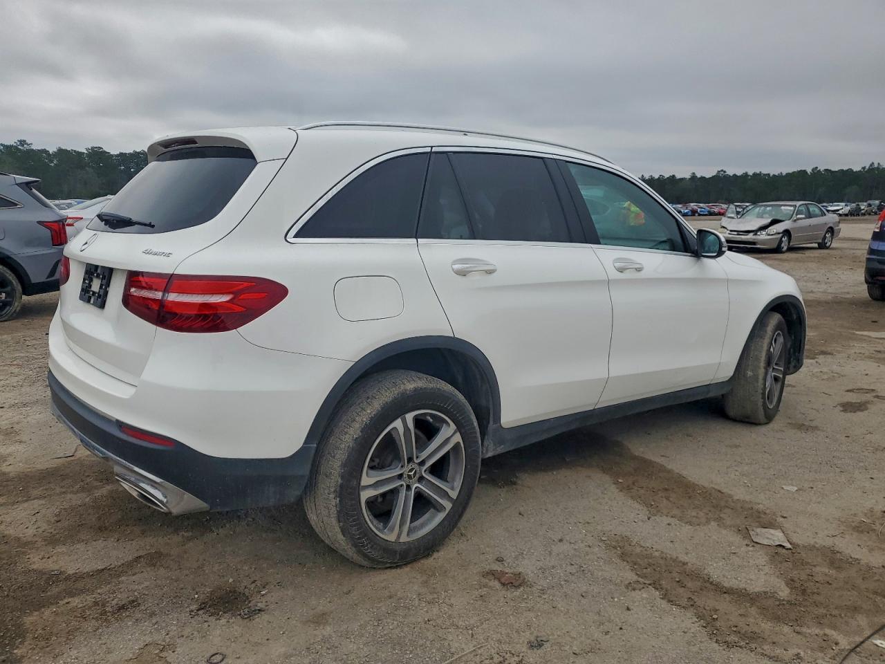 2019 Mercedes-Benz Glc 300 4Matic - Фото 3