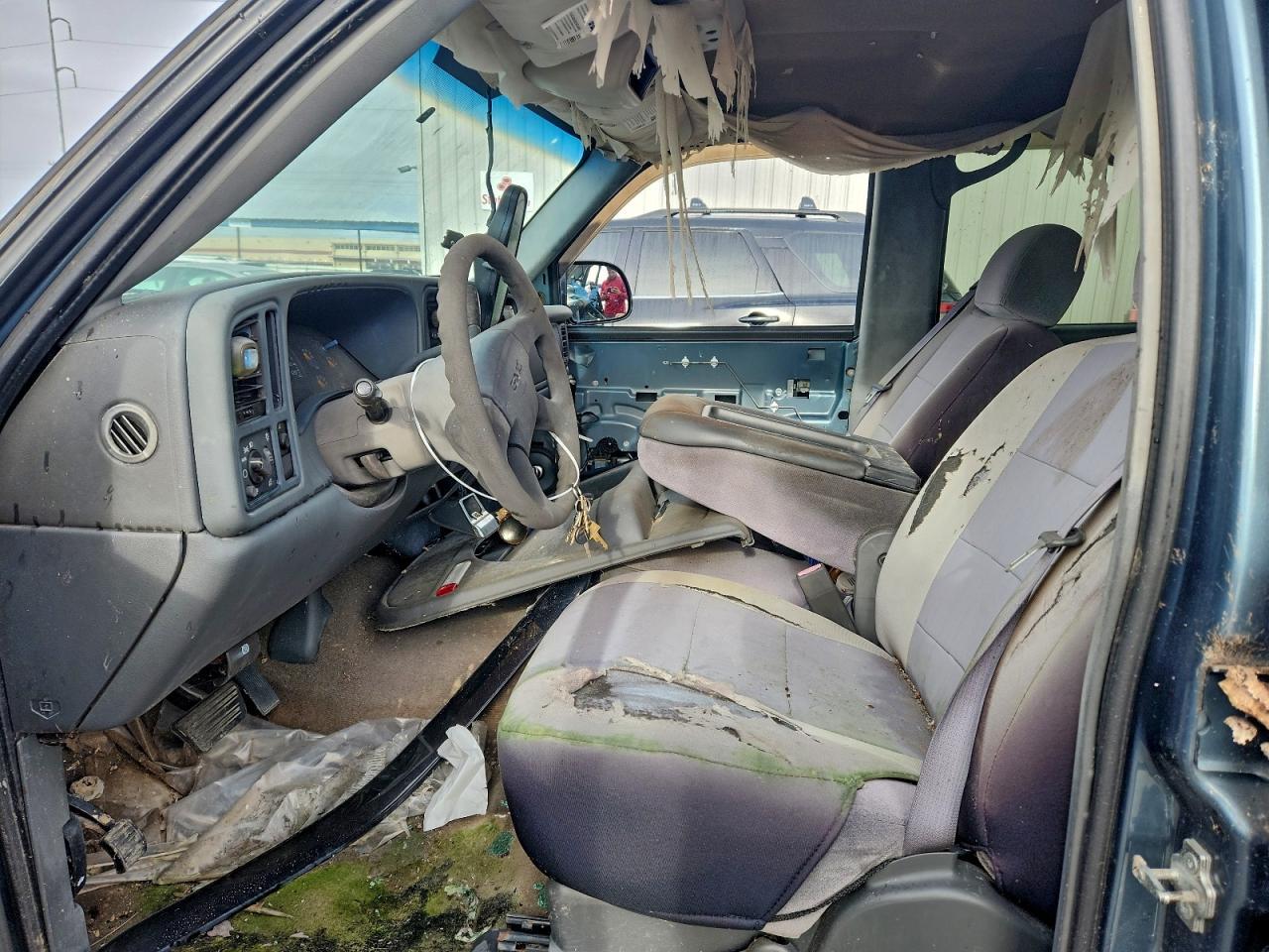 2006 GMC New Sierra C1500 - Image 7
