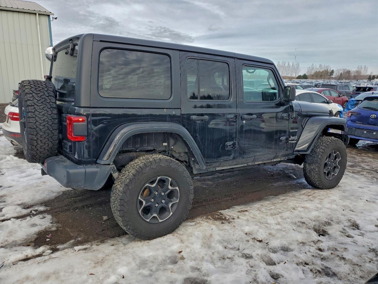 2020 Jeep Wrangler Unlimited Sahara - Фото 3