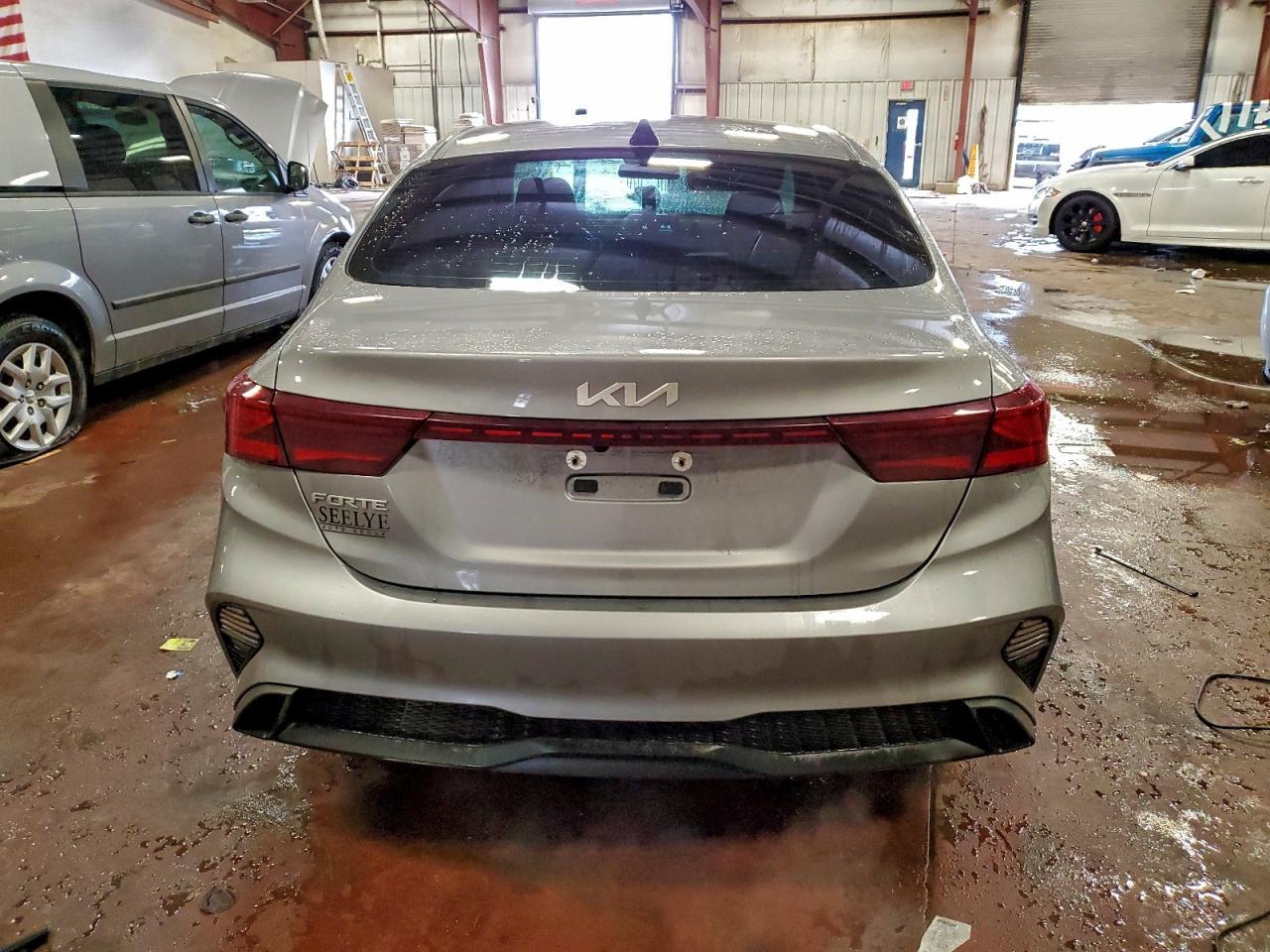 2024 Kia Forte Lx - Image 6