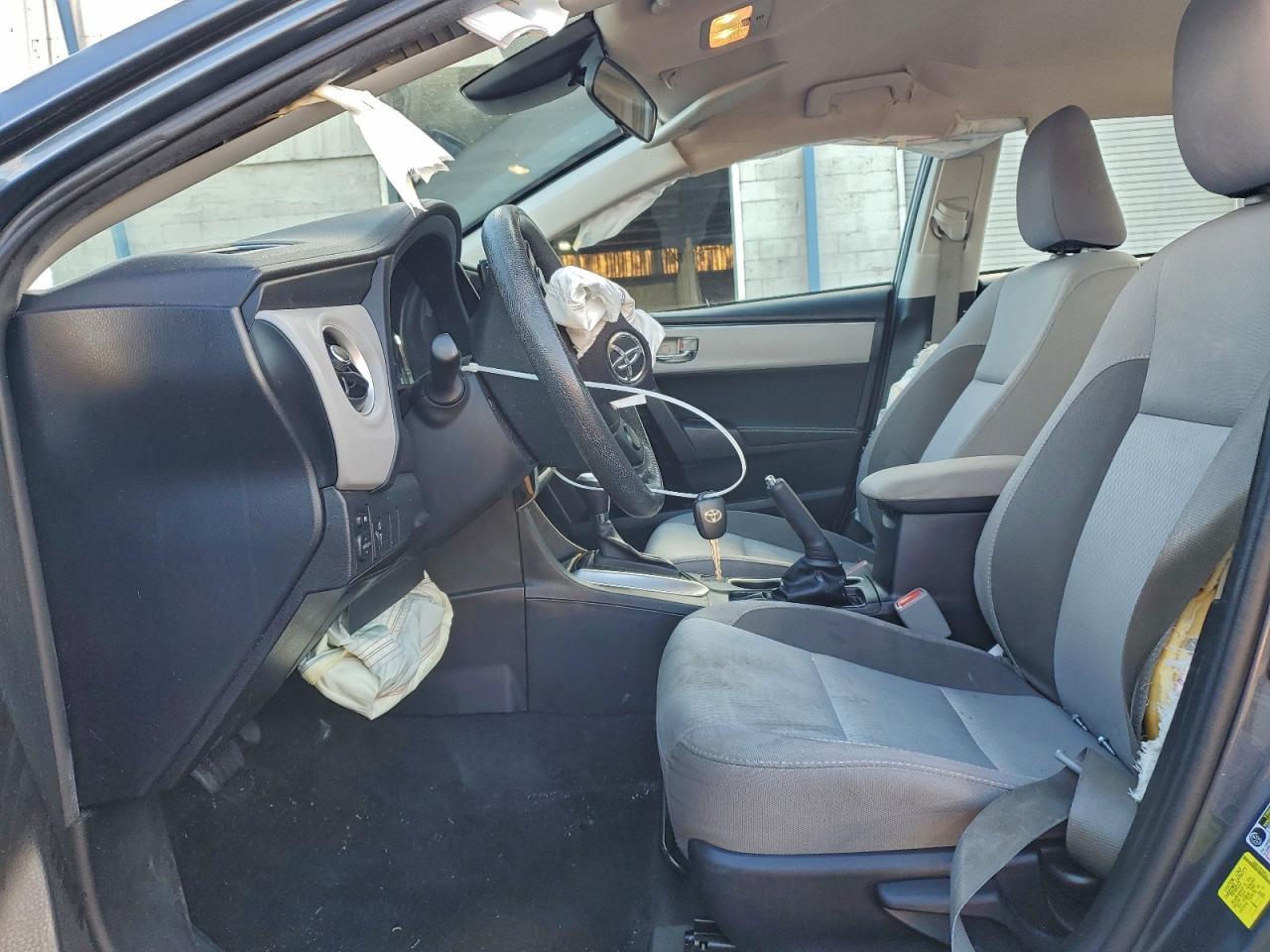 2017 Toyota Corolla L - Фото 7