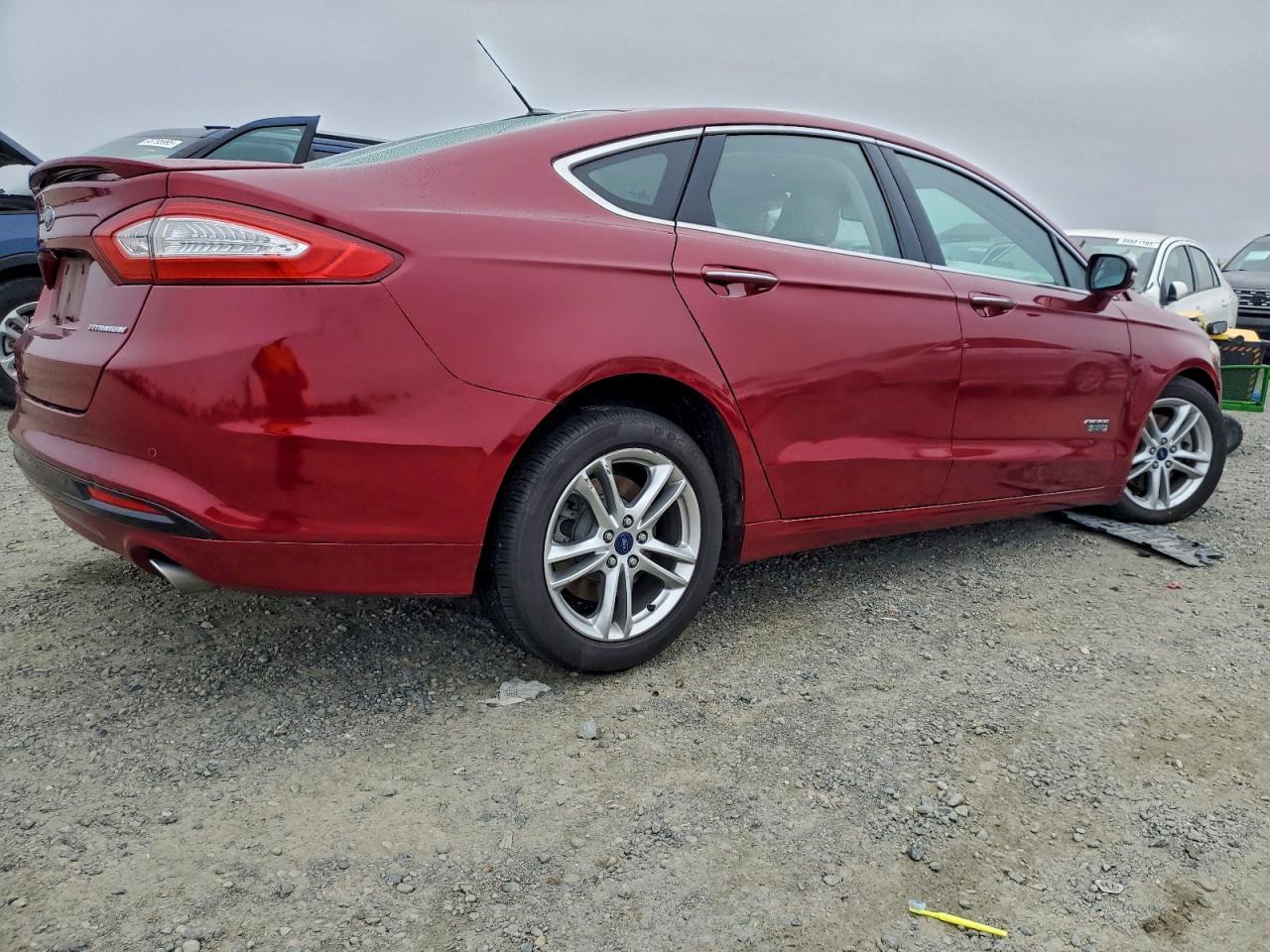 2015 Ford Fusion Titanium Phev - Фото 3