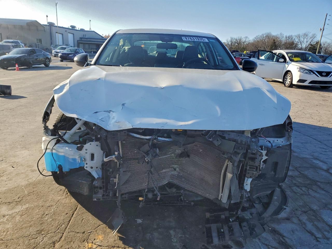 2024 Nissan Altima Sr - Фото 5