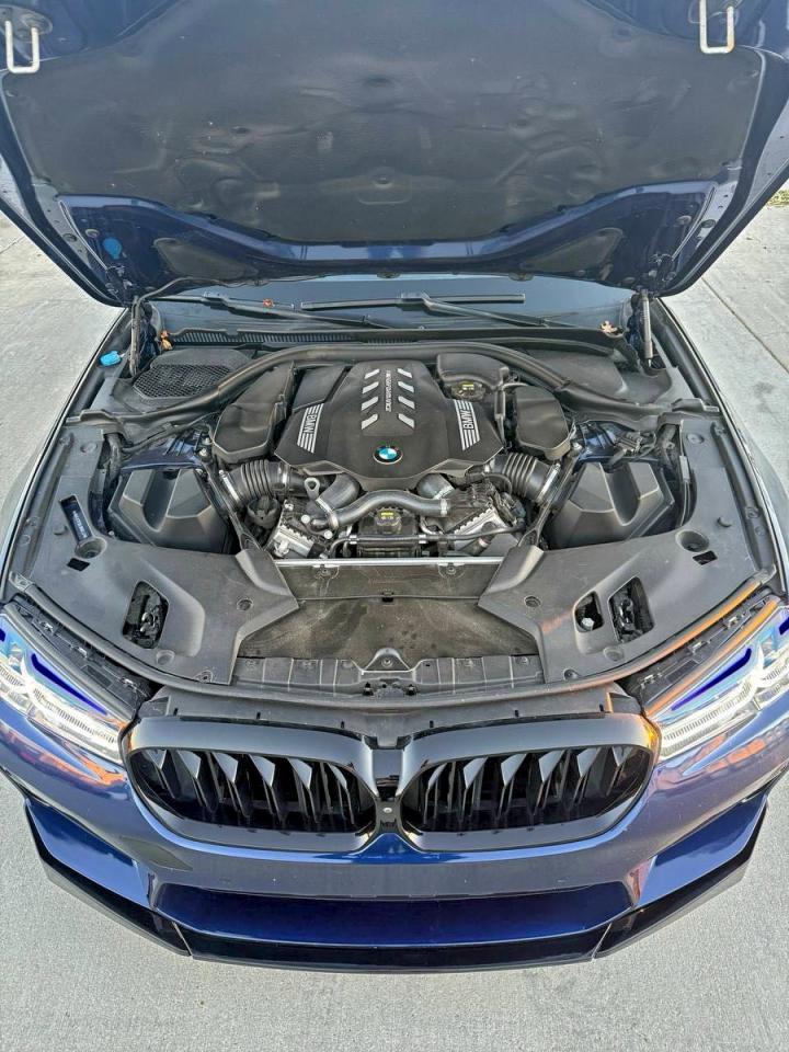 2020 BMW M550Xi - Image 7