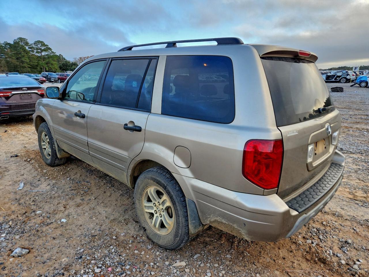 2004 Honda Pilot Exl - Image 2