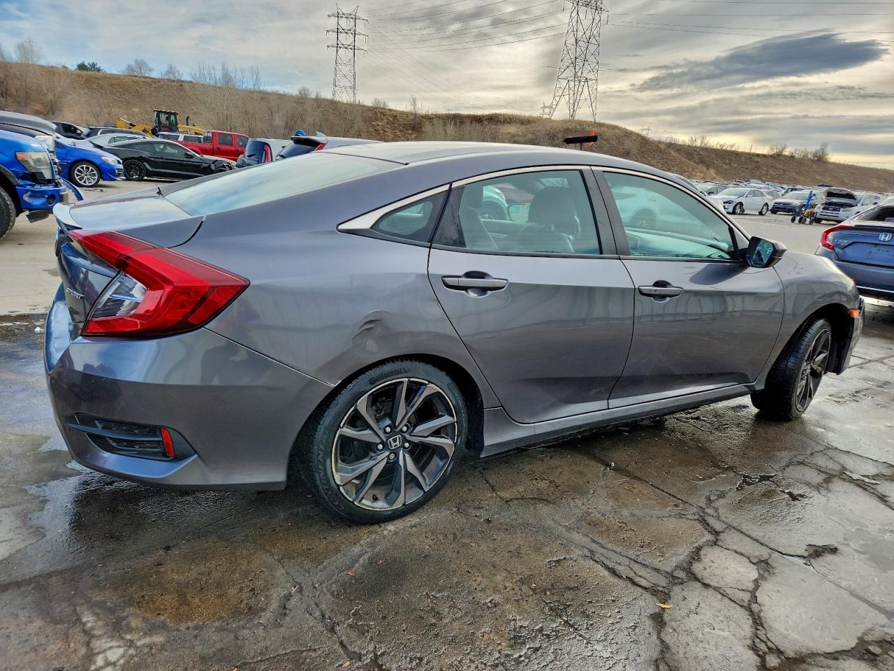 2019 Honda Civic Sport - Image 3