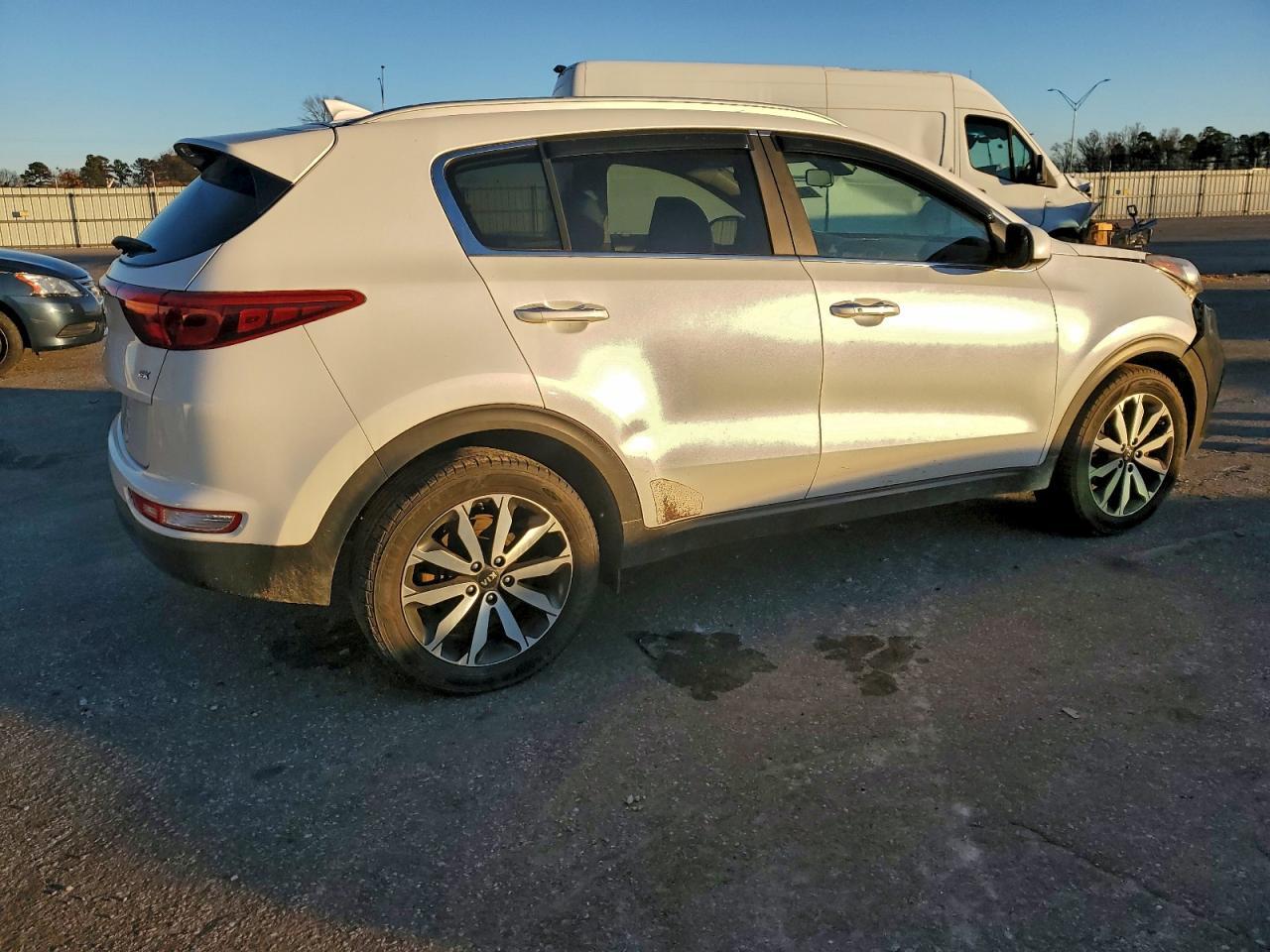 2017 Kia Sportage Ex - Фото 3