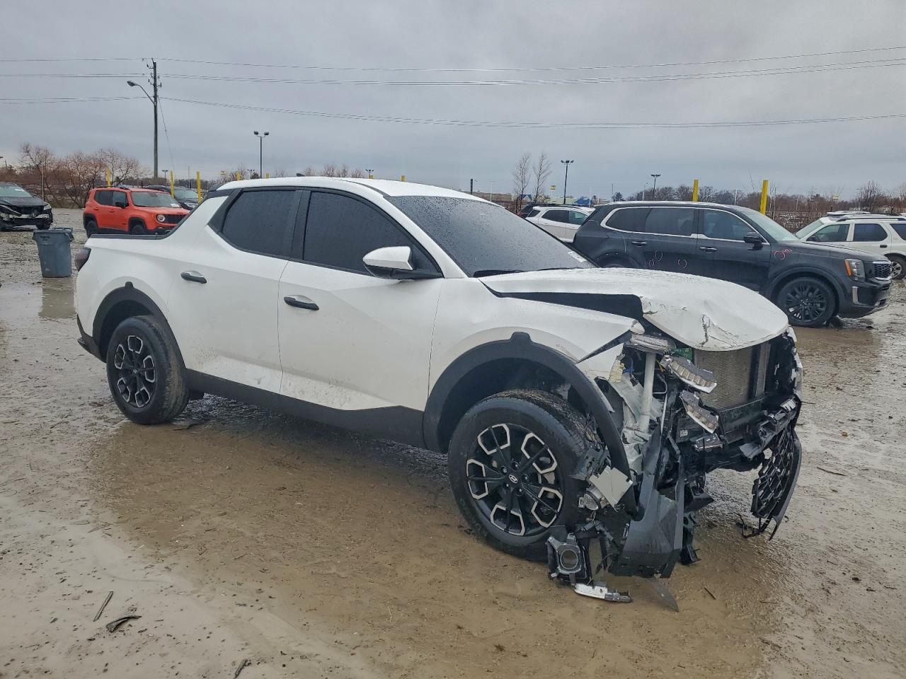 2023 Hyundai Santa Cruz Se - Image 4