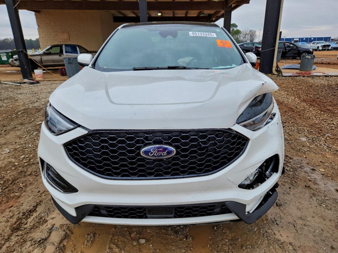 2024 Ford Edge Sel - Image 5