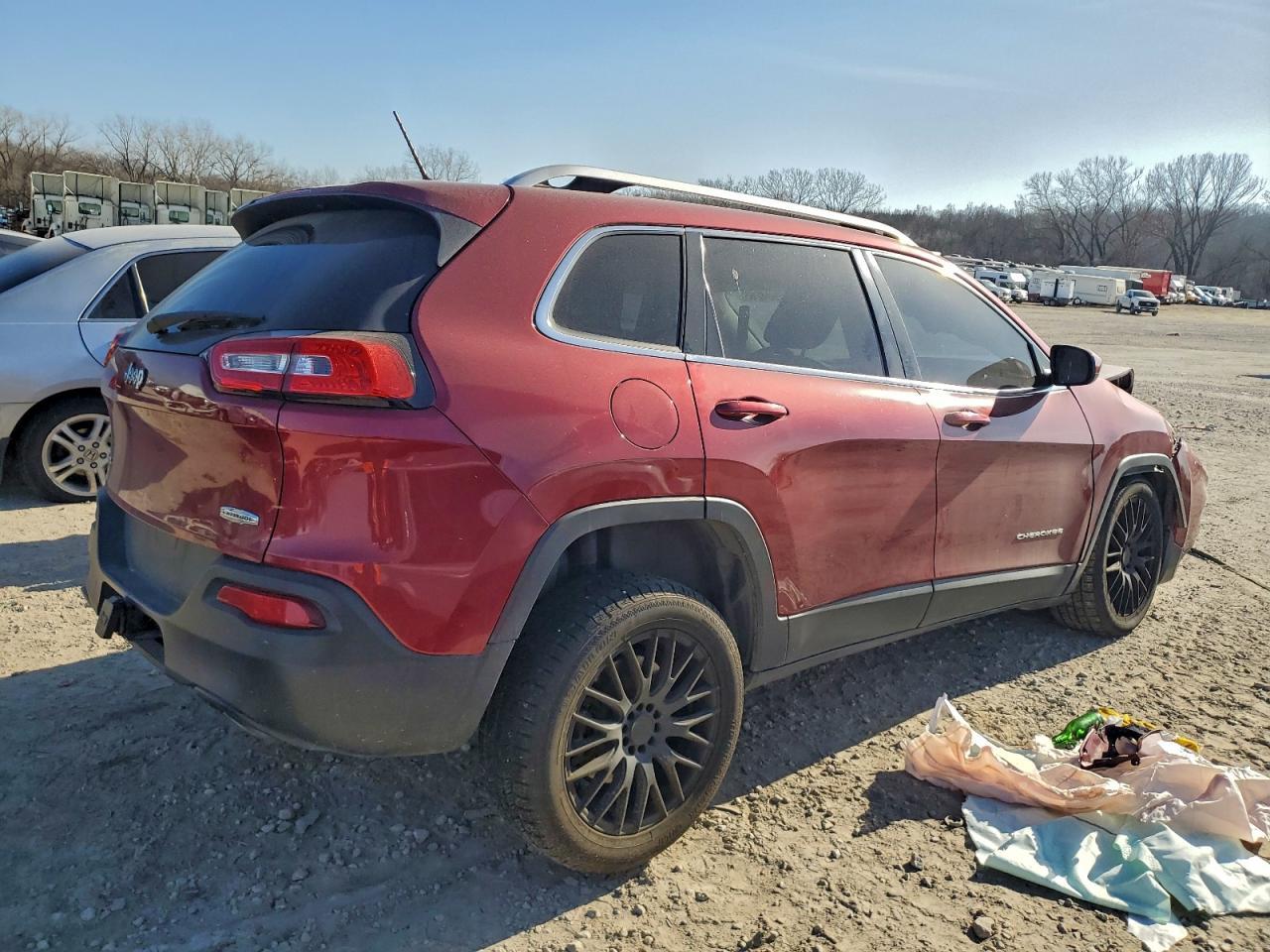 2014 Jeep Cherokee Latitude - Image 3