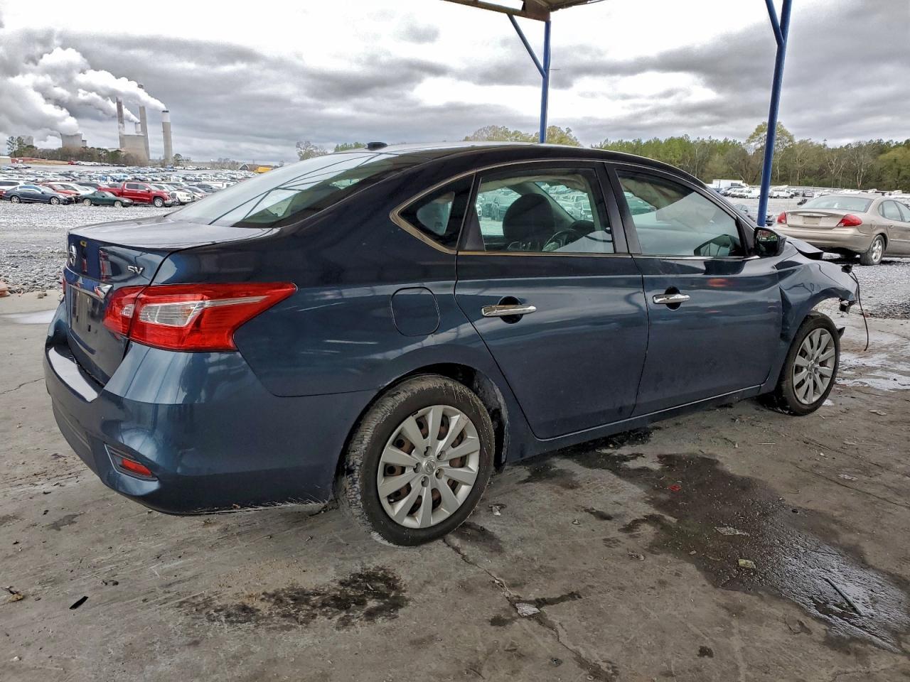 2016 Nissan Sentra S - Image 3