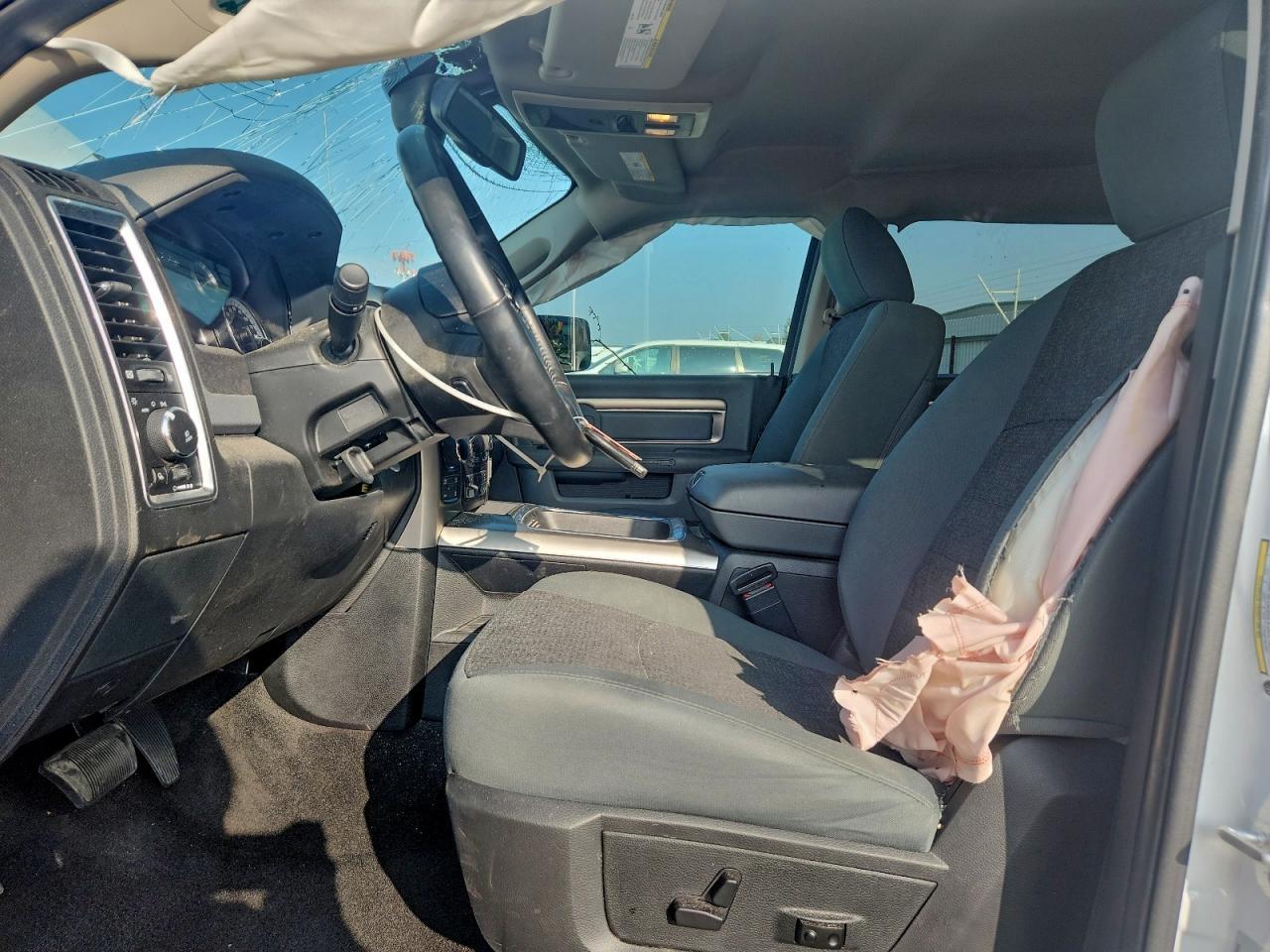 2017 Ram 1500 Slt - Image 7