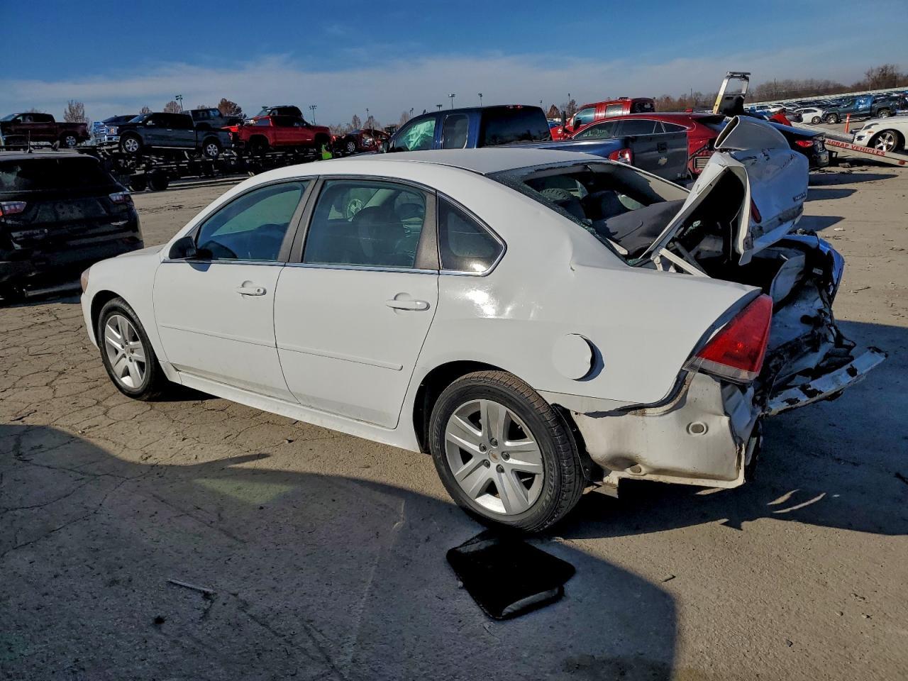 2011 Chevrolet Impala Ls - Фото 2
