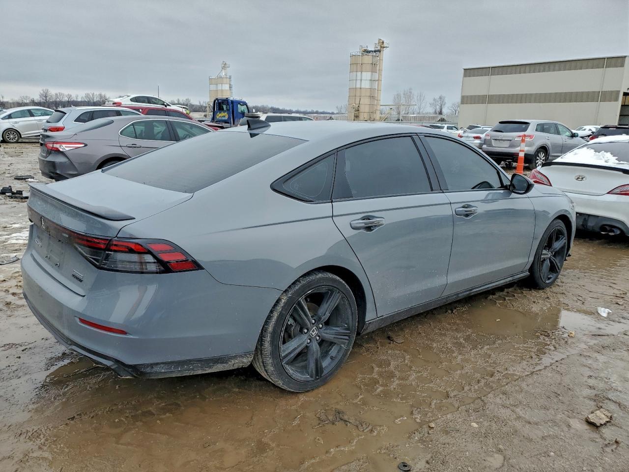 2024 Honda Accord Hybrid Sport-L - Фото 3