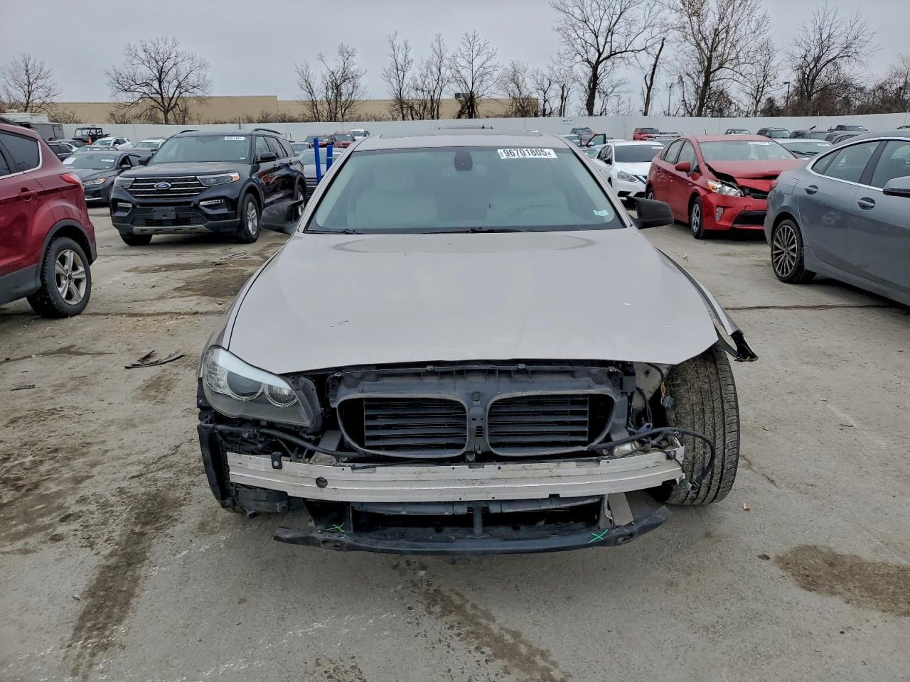 2011 BMW 528 I - Image 5