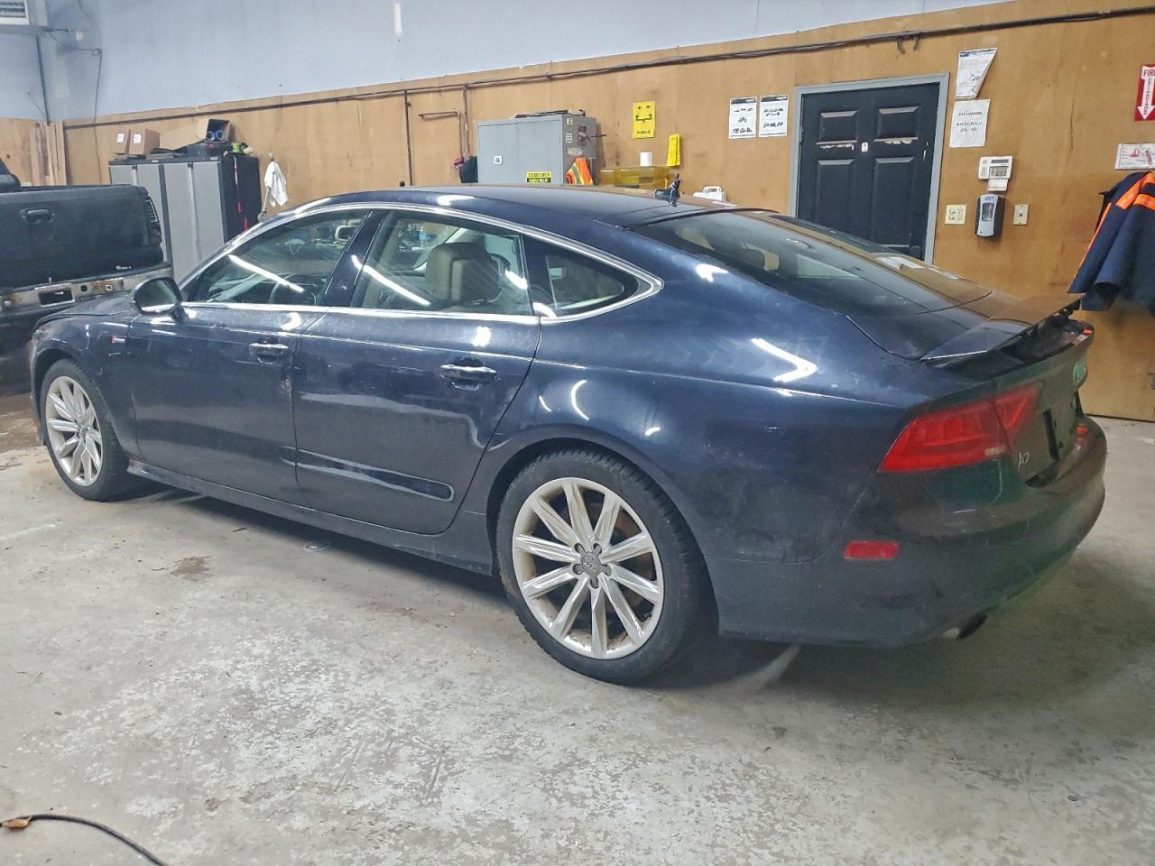 2012 Audi A7 Prestige - Image 2