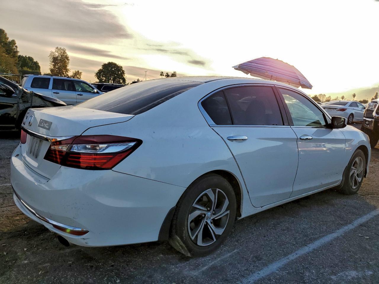 2016 Honda Accord Lx - Фото 3