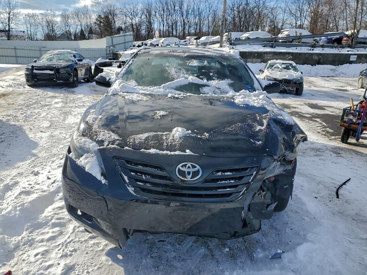 2009 Toyota Camry Le - Image 5