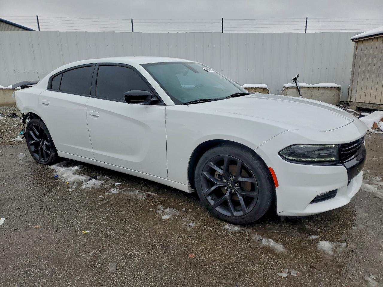 2021 Dodge Charger Sxt - Фото 4
