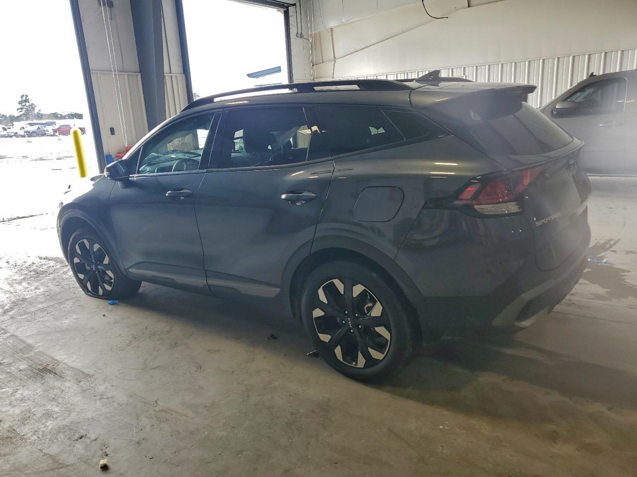 2023 Kia Sportage X Line - Фото 2