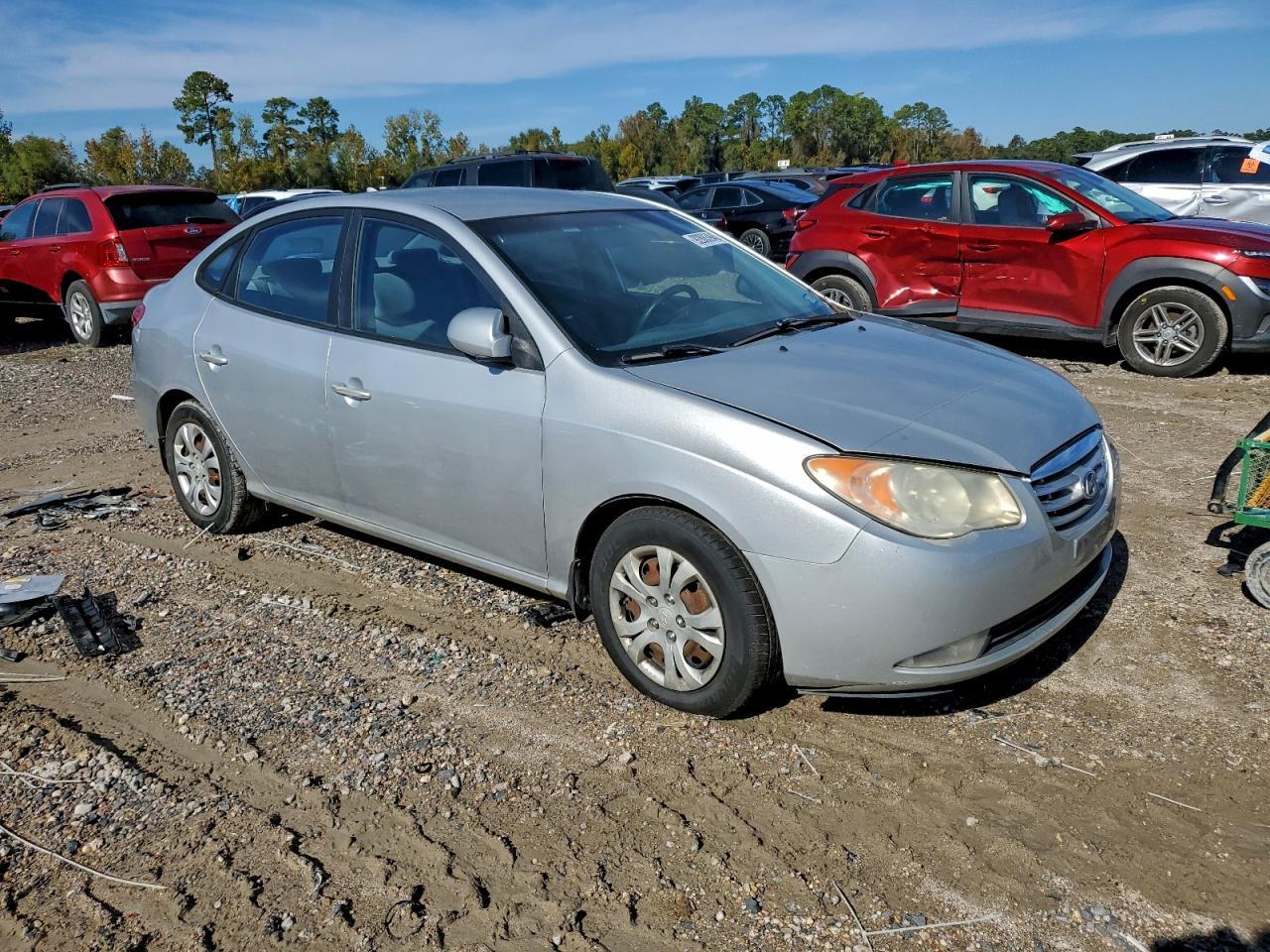 2010 Hyundai Elantra - Фото 4