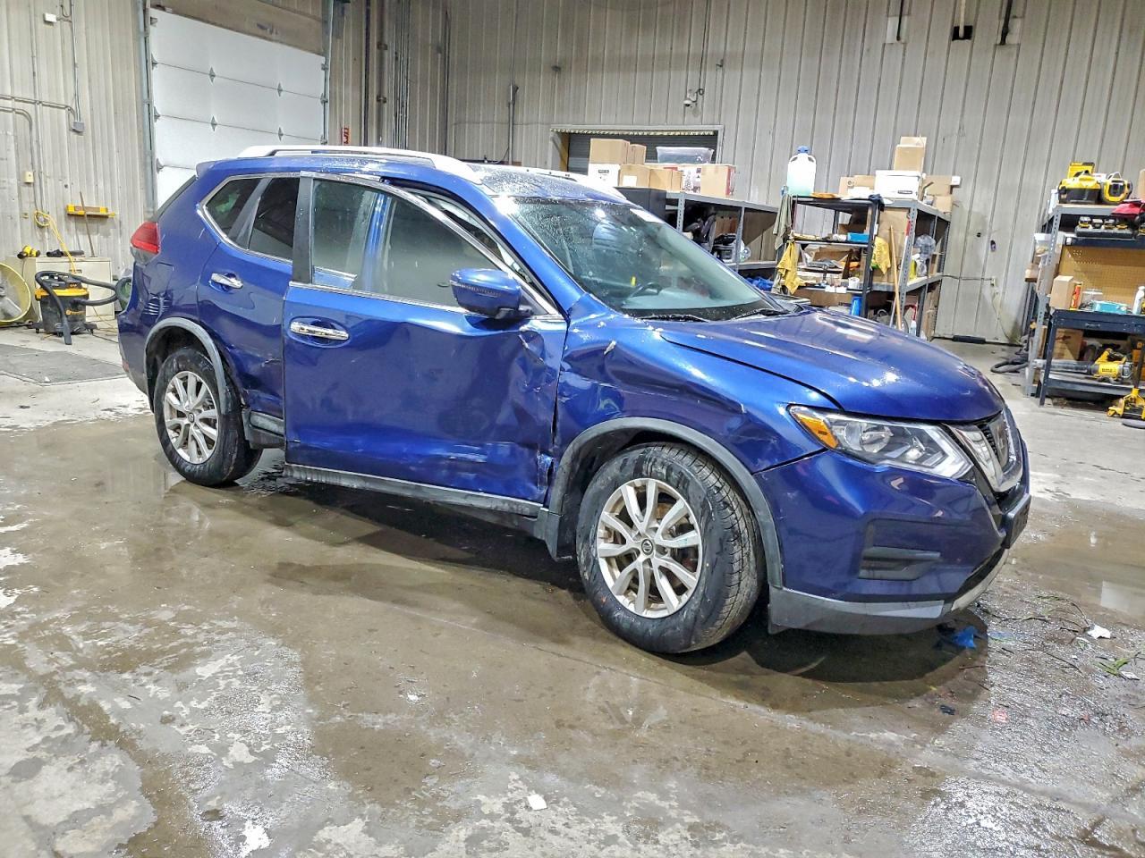 2017 Nissan Rogue S - Image 4