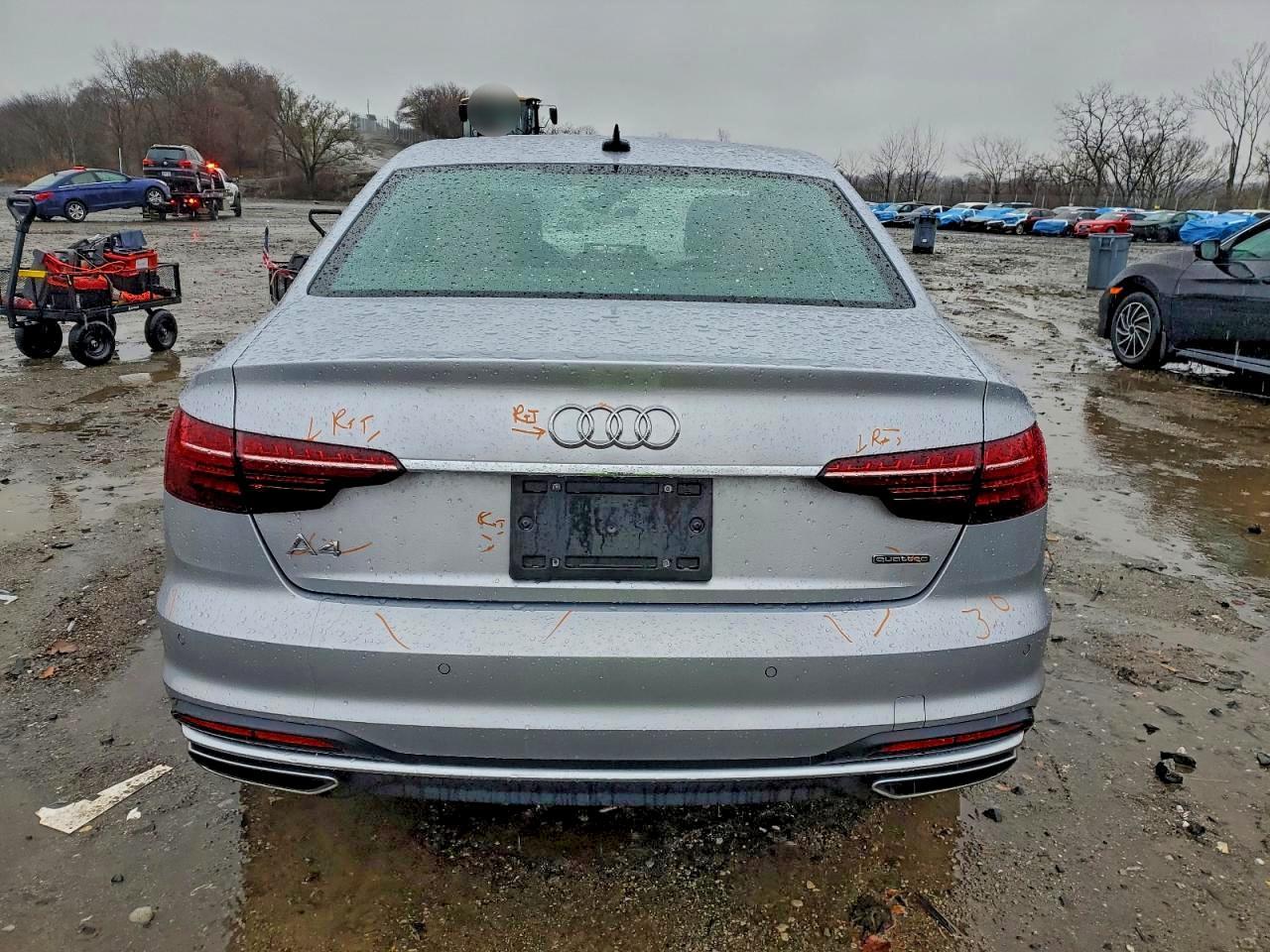 2022 Audi A4 Premium 40 - Фото 6