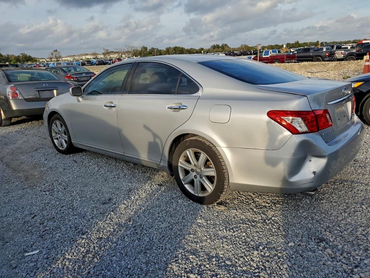 2008 Lexus Es 350 - Image 2