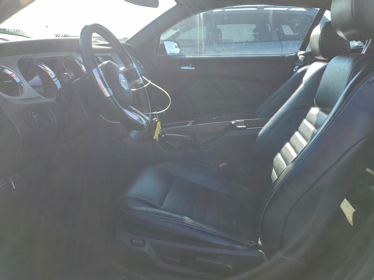 2013 Ford Mustang - Фото 7