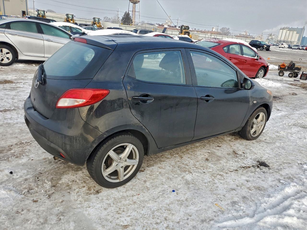 2013 Mazda Mazda2 - Фото 3