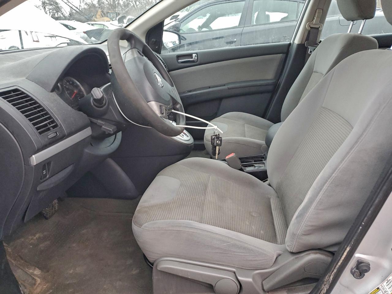 2011 Nissan Sentra 2.0 - Image 7