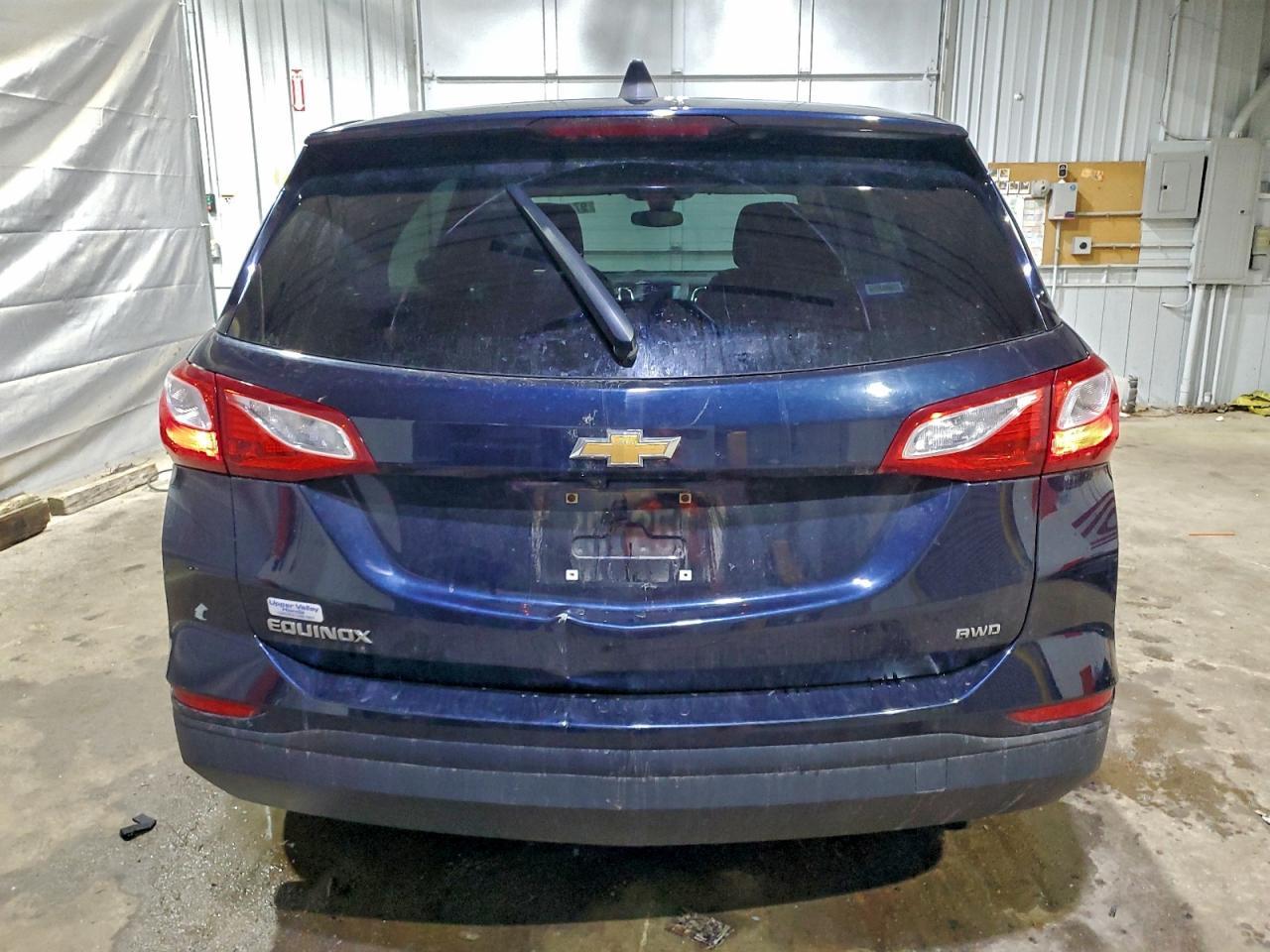 2020 Chevrolet Equinox Ls - Image 6