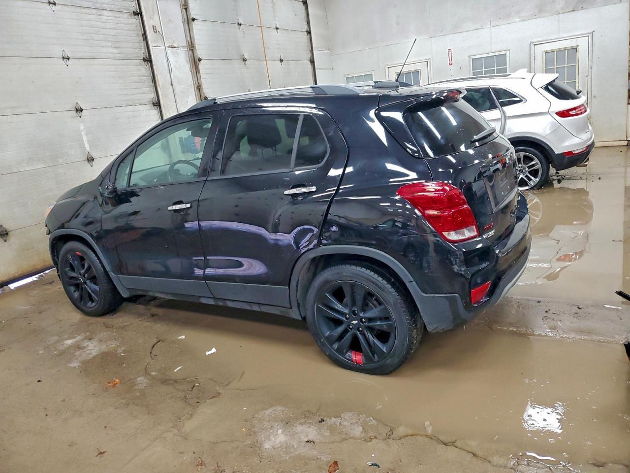 2019 Chevrolet Trax 1Lt - Фото 2