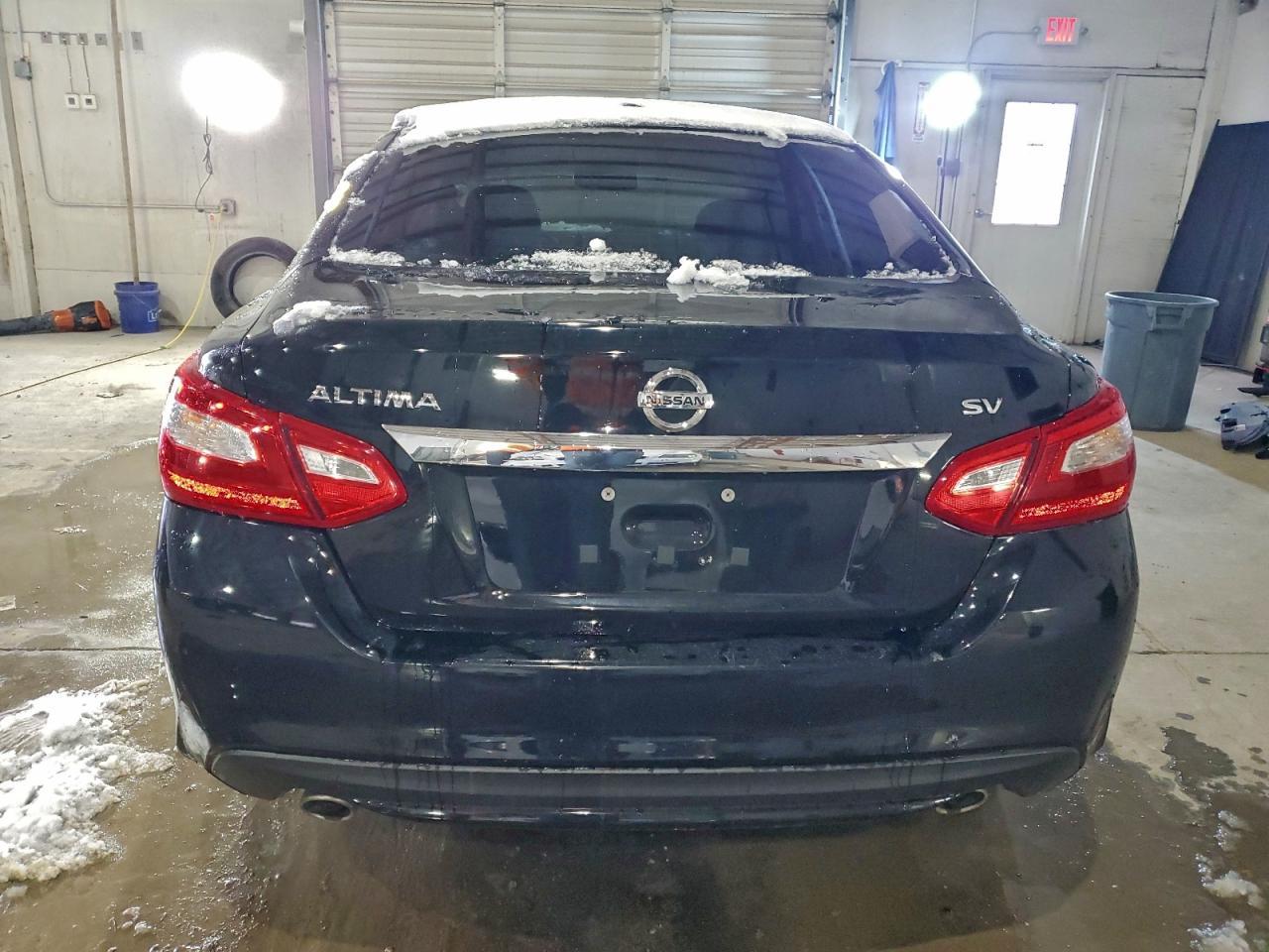 2017 Nissan Altima 2.5 - Фото 6