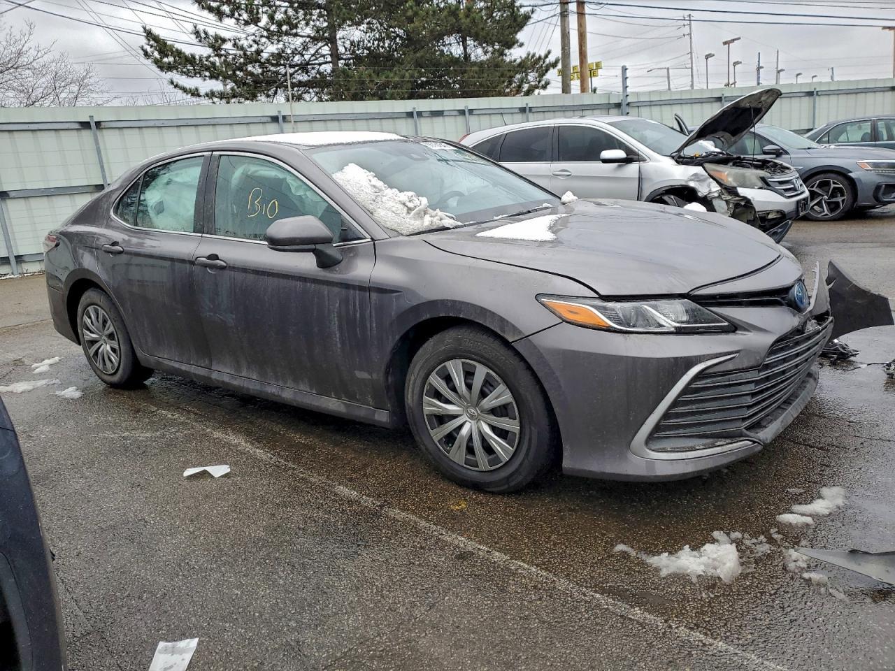 2023 Toyota Camry Le - Фото 4