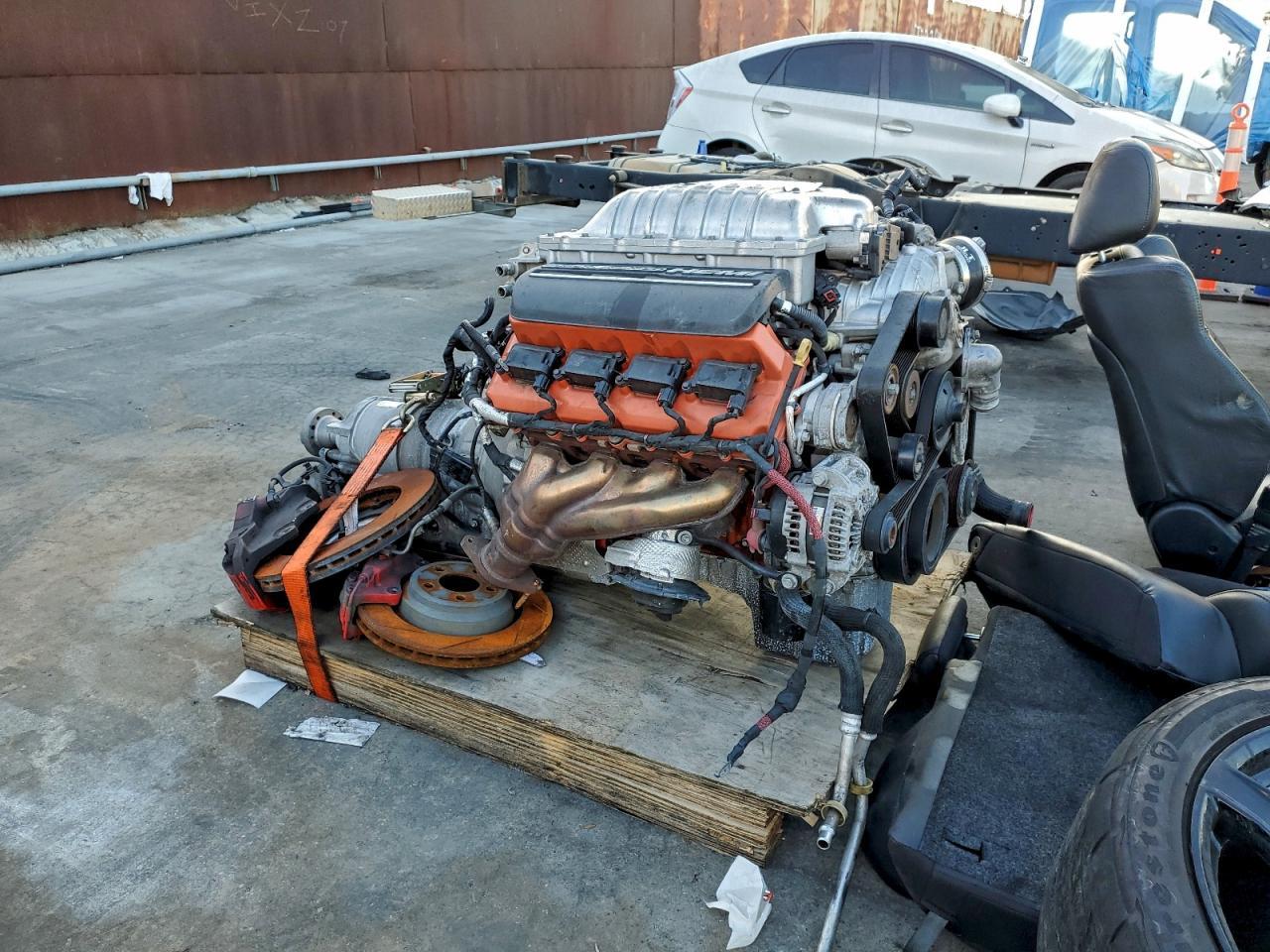 2017 Dodge Challenger Srt Hellcat - Фото 4