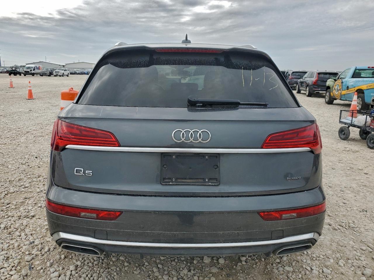 2023 Audi Q5 Premium Plus 45 - Image 6