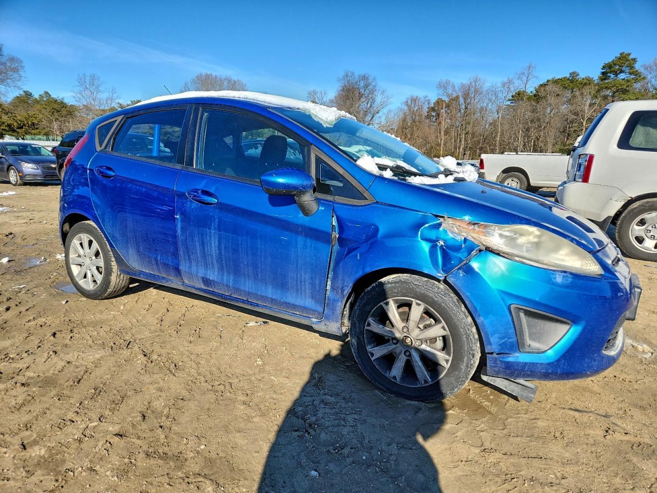 2011 Ford Fiesta Se - Фото 4