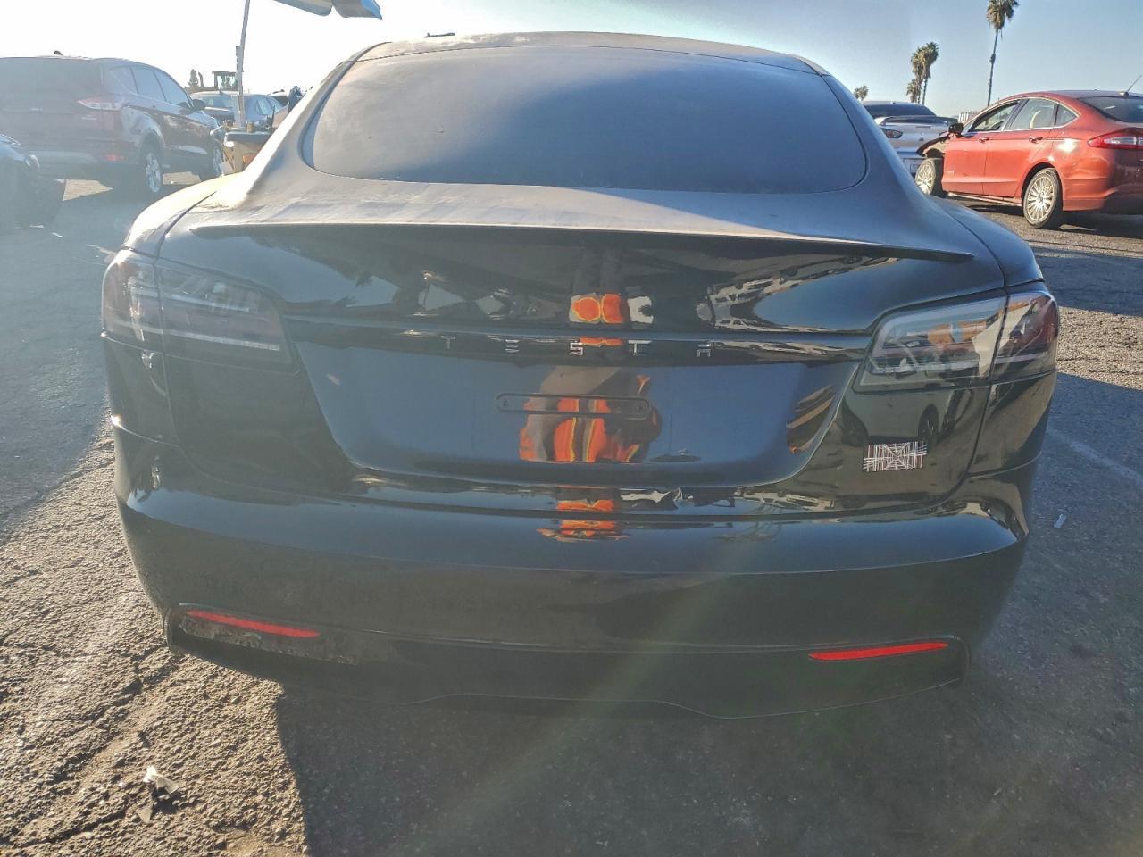2023 Tesla Model S - Фото 6