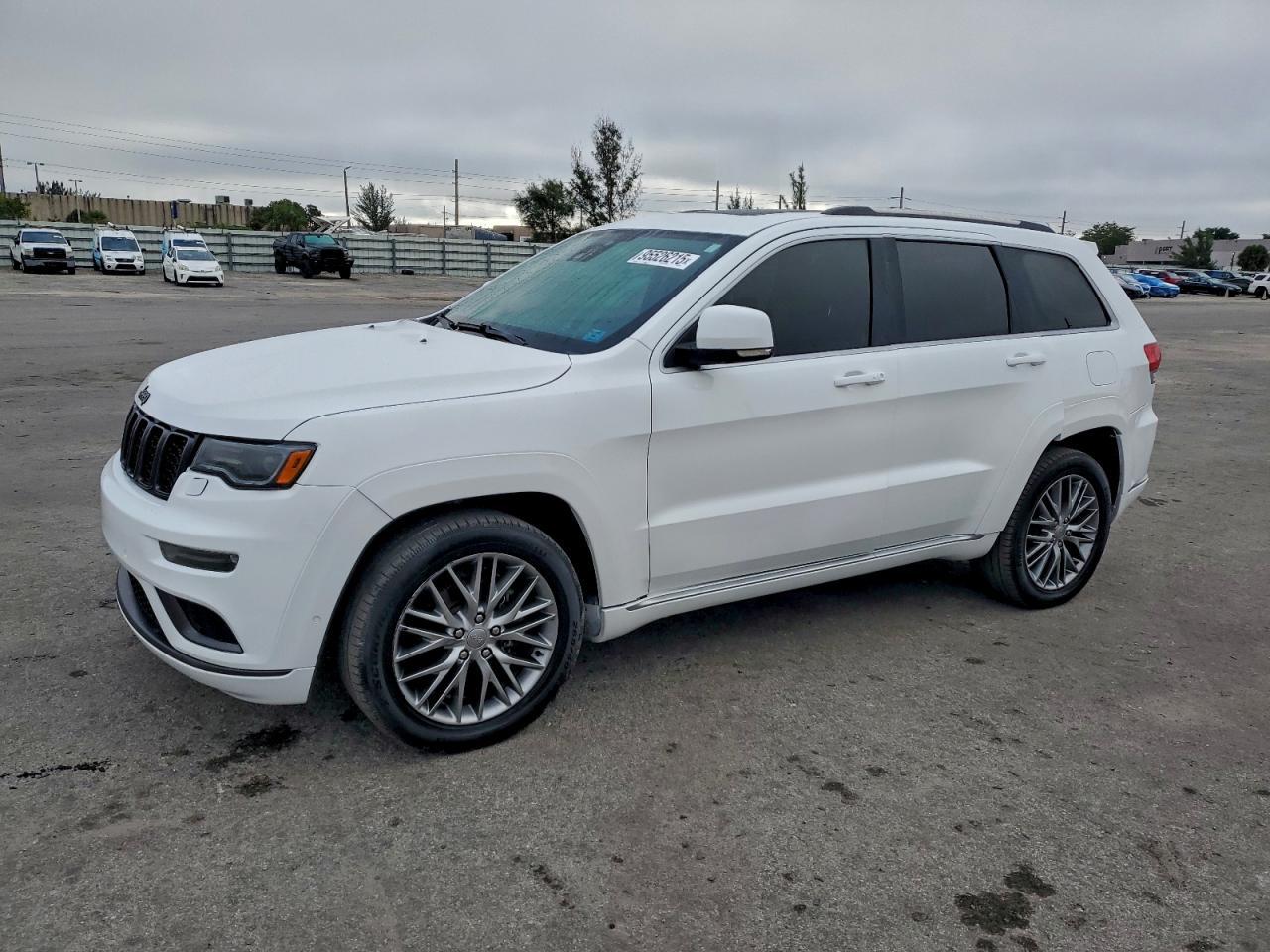 2017 Jeep Grand Cherokee Summit