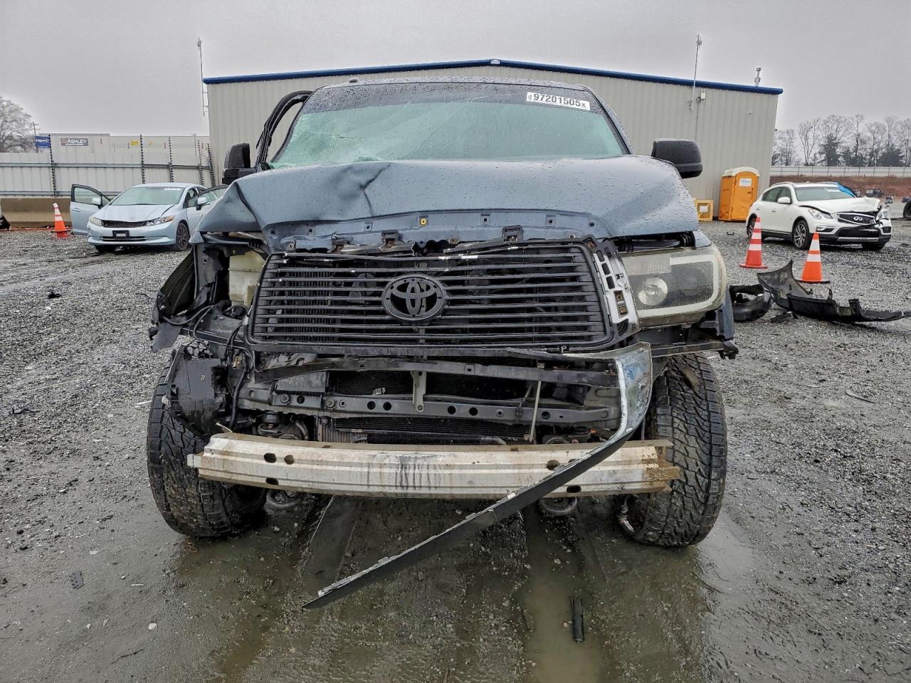 2010 Toyota Tundra Crewmax Limited - Фото 5