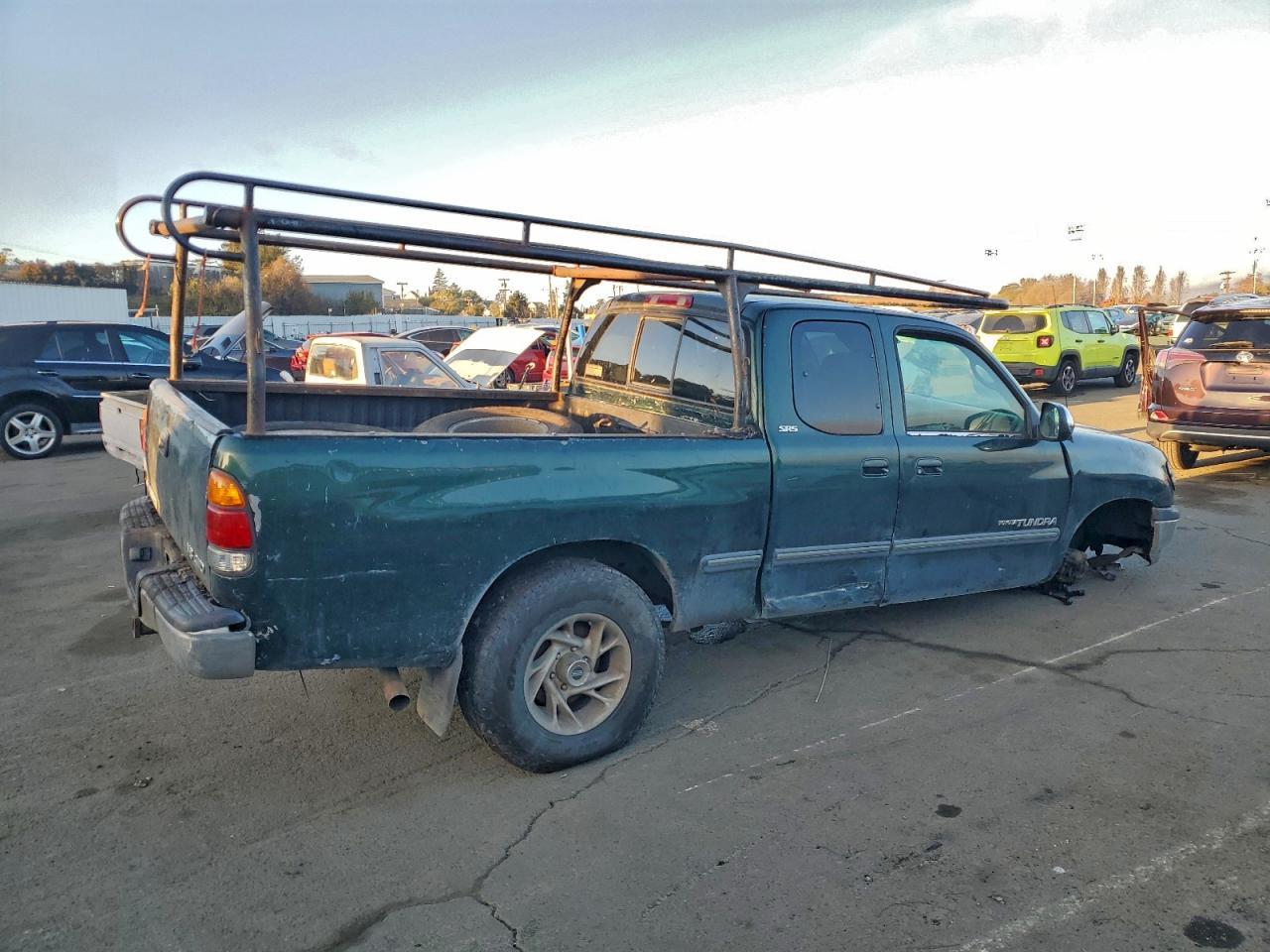2001 Toyota Tundra Access Cab - Image 3