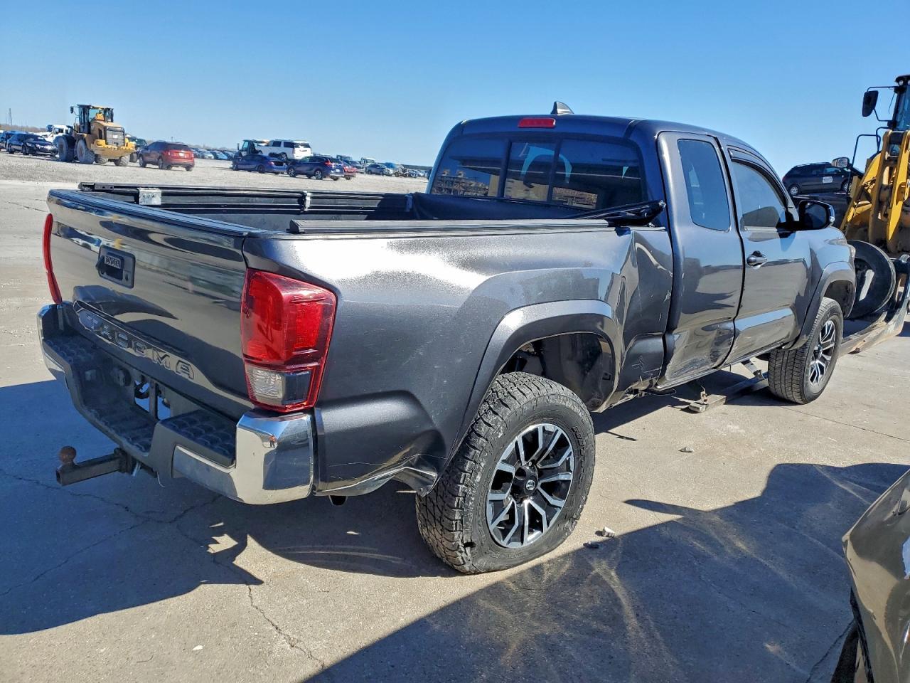 2023 Toyota Tacoma Access Cab - Фото 3