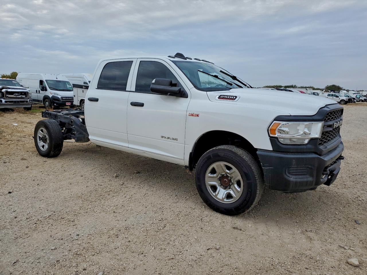 2020 Ram 2500 4Wd V8 Crew Cab 6.4L - Фото 4