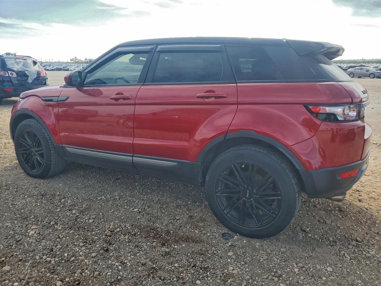 2014 Land Rover Range Rover Evoque Pure Plus - Фото 2